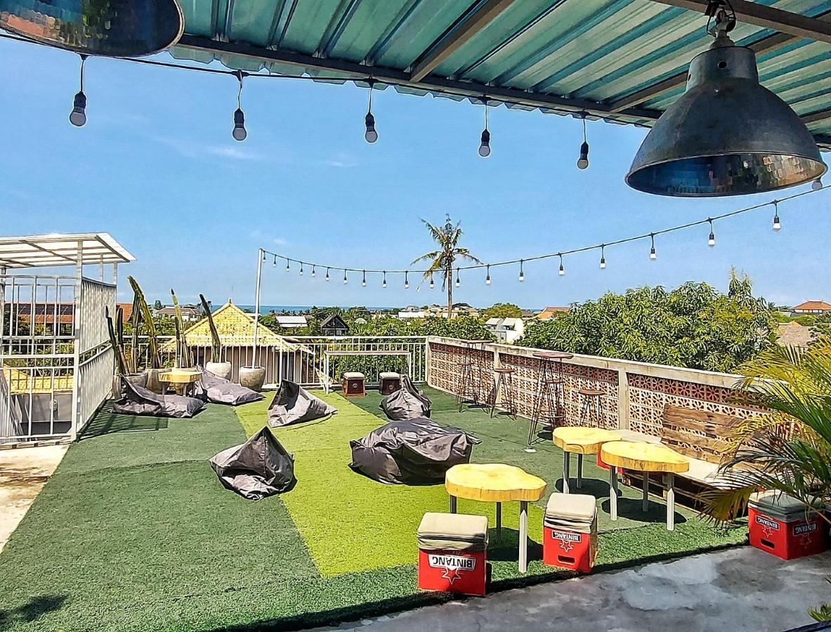 Lushy Hostel Canggu Dış mekan fotoğraf