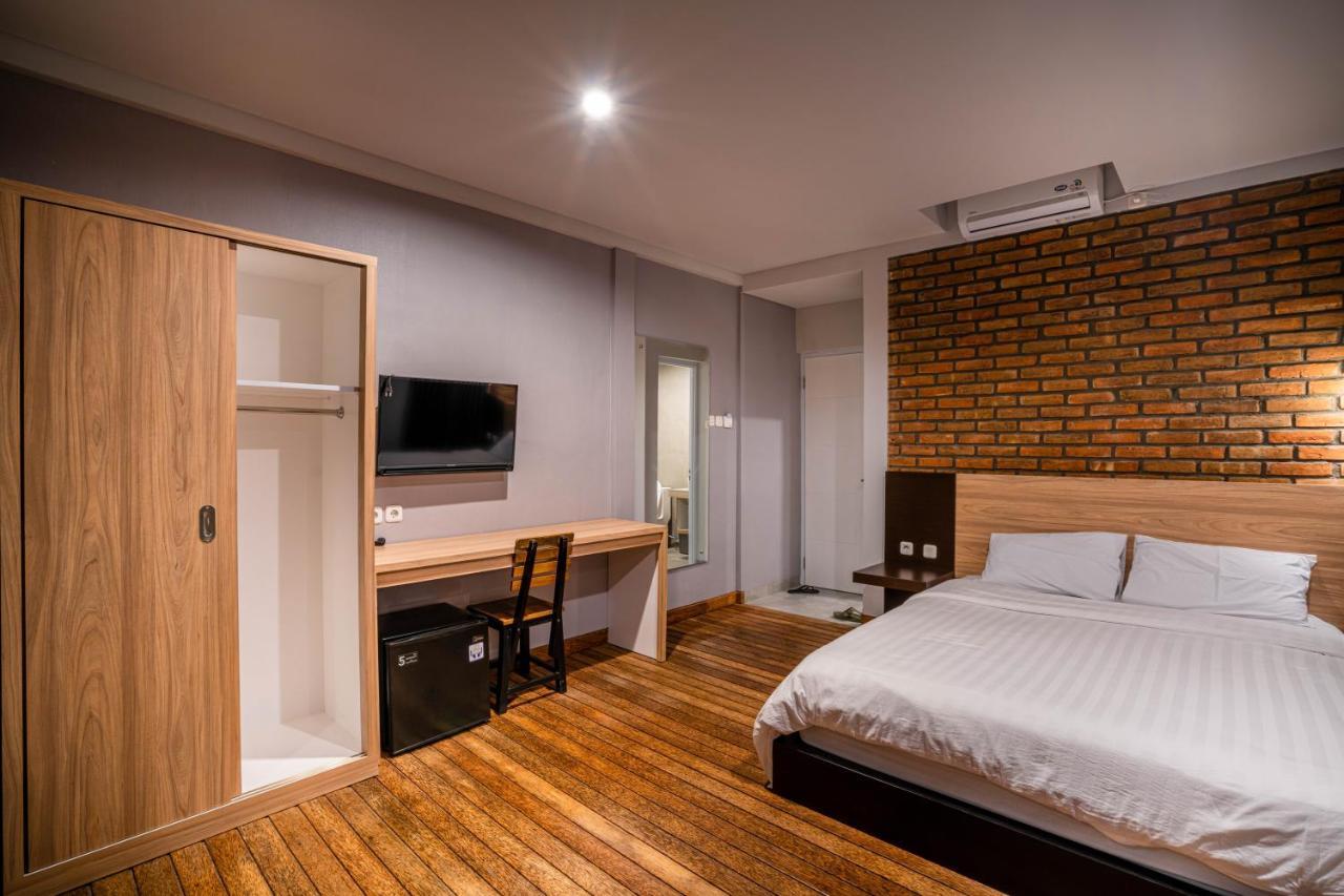 Lushy Hostel Canggu Dış mekan fotoğraf