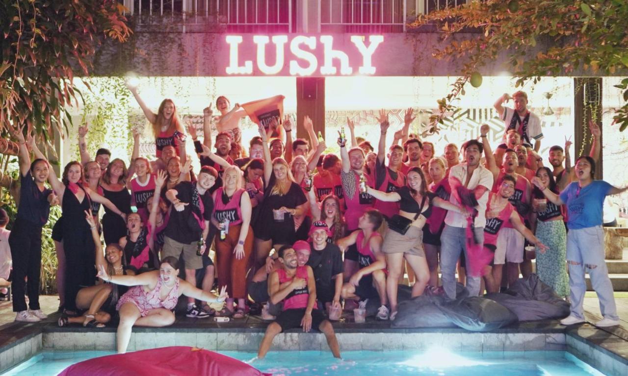 Lushy Hostel Canggu Dış mekan fotoğraf