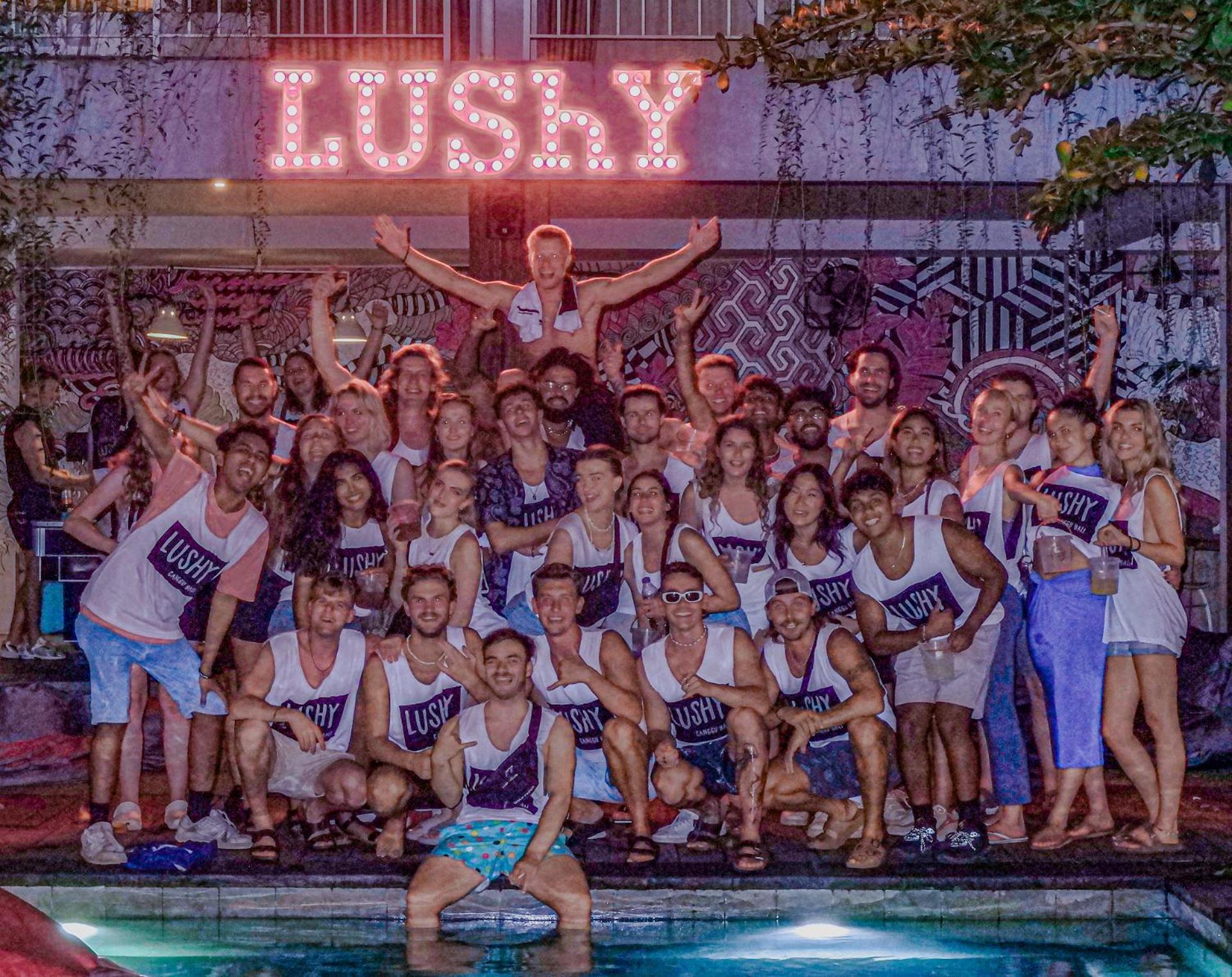 Lushy Hostel Canggu Dış mekan fotoğraf